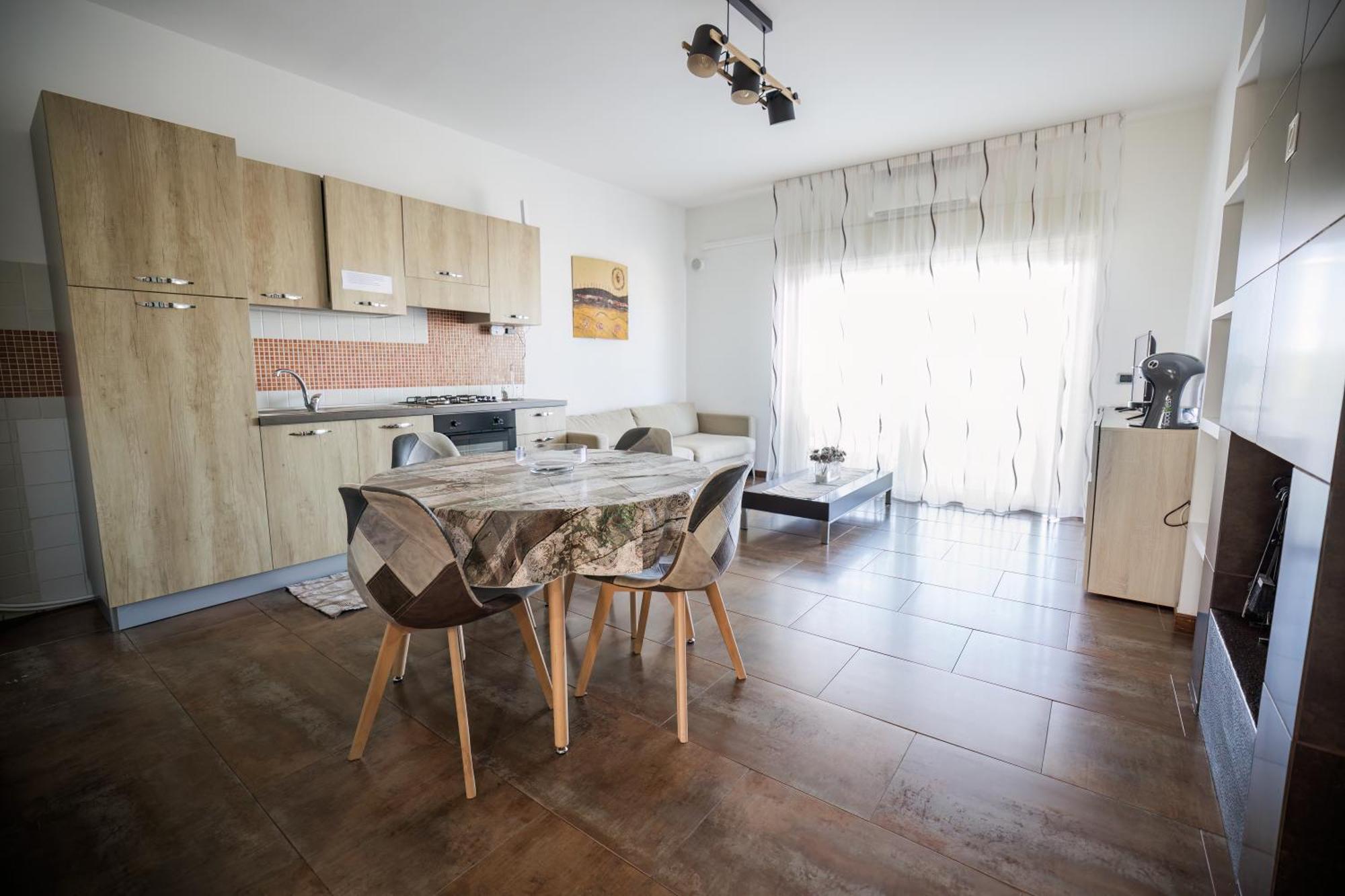 Sole Mare Apartment Gioia Tauro Bagian luar foto
