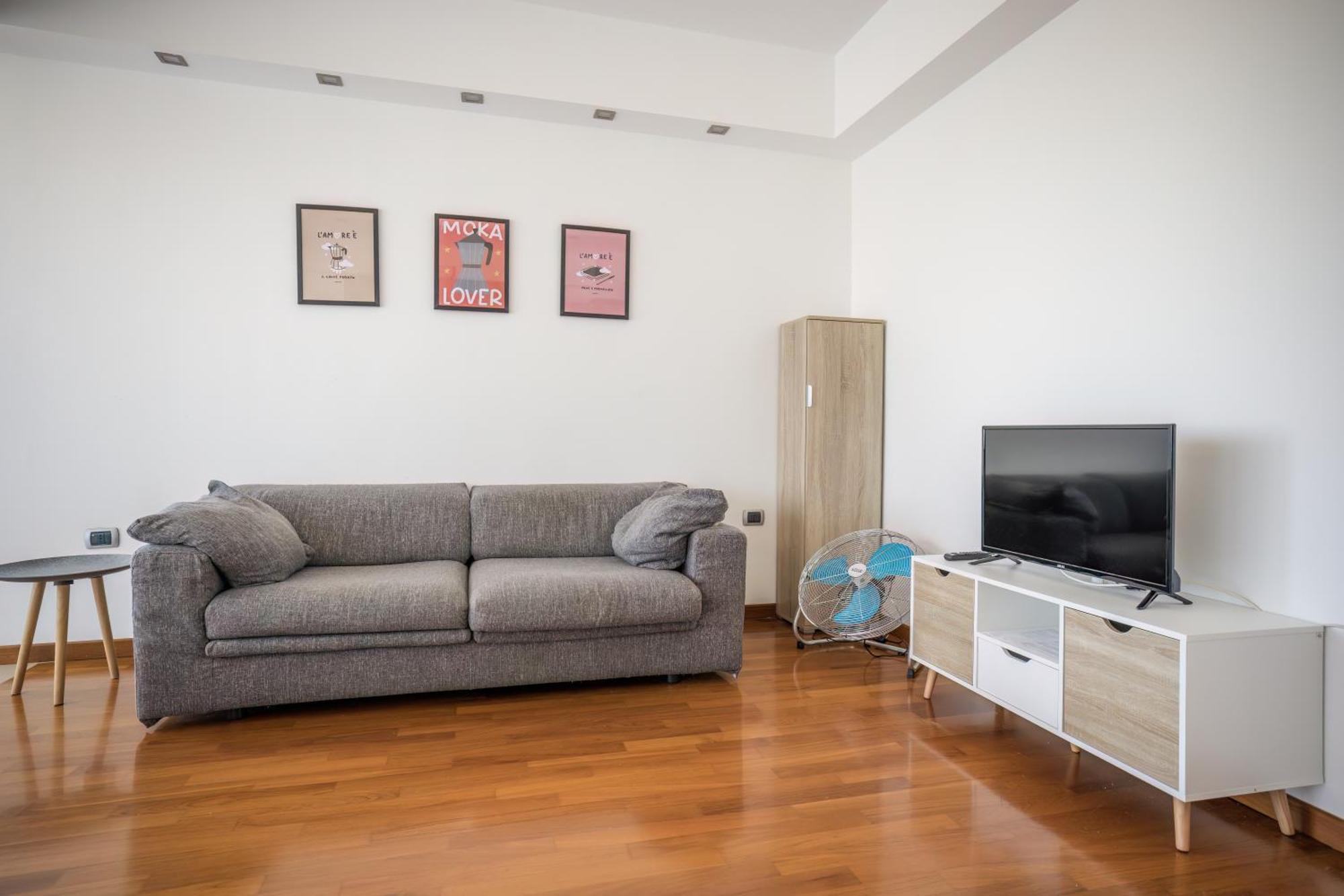 Sole Mare Apartment Gioia Tauro Bagian luar foto